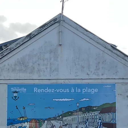 Ferienwohnung Coup De Coeur Trouville-sur-Mer Exterior foto